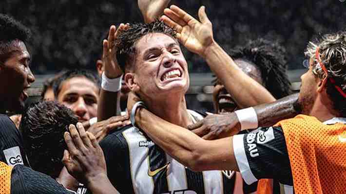 Iván Román se acerca a Colo Colo: Los detalles del acuerdo