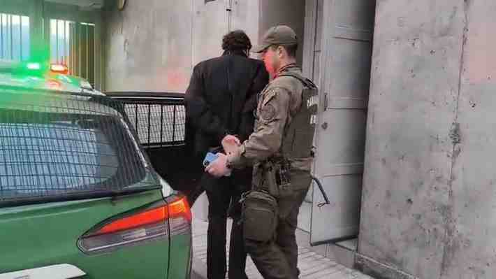 Quiso pagar $60 mil para evitar multa: Detienen a extranjero por soborno a carabineros en el Aeropuerto de Santiago