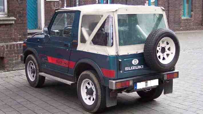 Ocho todoterrenos que lucen sus ruedas de repuesto más allá del tradicional Jeep