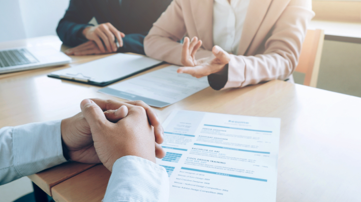 Encuesta revela que el 40% de las empresas prefiere contratar talento con alto potencial en lugar de esperar al candidato perfecto