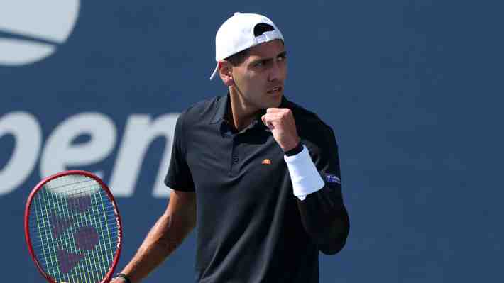 Alejandro Tabilo remonta un difícil partido ante Alexei Popyrin y se instala por primera vez en la tercera ronda del US Open