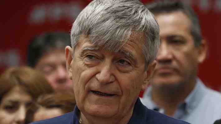 Muere a los 71 años el exsenador Camilo Escalona, figura clave en la reunificación del PS y en la historia de la Concertación