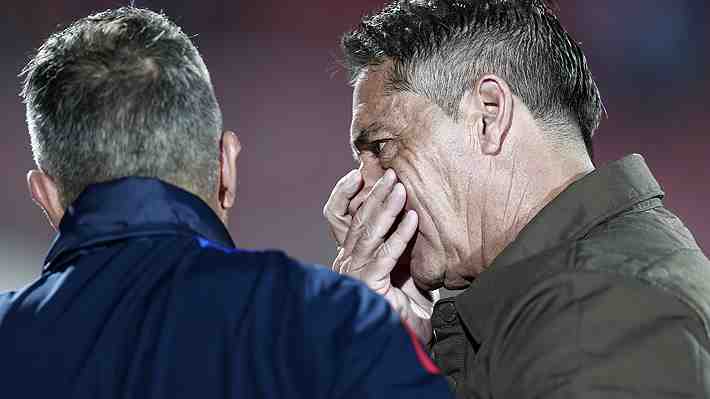 Nuevo técnico caído en el fútbol chileno: Héctor Almandoz deja Copiapó