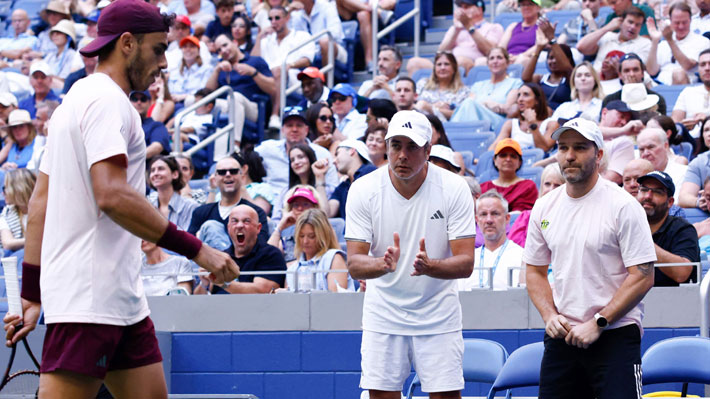 Photo: emol.com Francisco Cerúndolo lashes out at coach Nicolás Massú during US Open exit