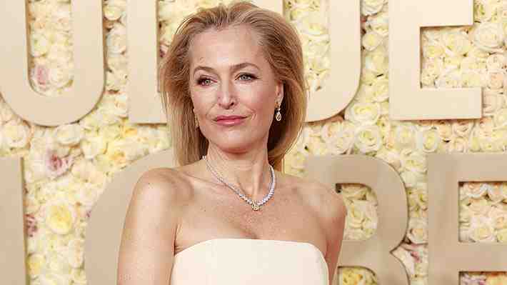 "Sentía que me faltaban las palabras para definirlo": Actriz Gillian Anderson sorprende al revelar que es pansexual