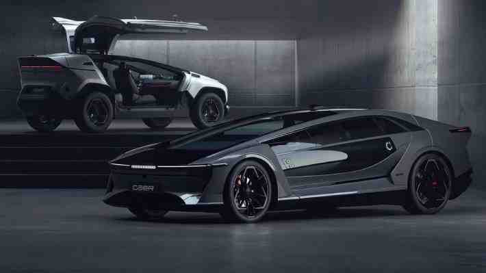 Arabia Saudita presenta sus primeros autos eléctricos de fabricación nacional