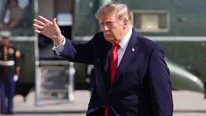 "Trump TV" y un discurso que no se oyó: Qué dejó la suspensión de la cobertura al Mandatario