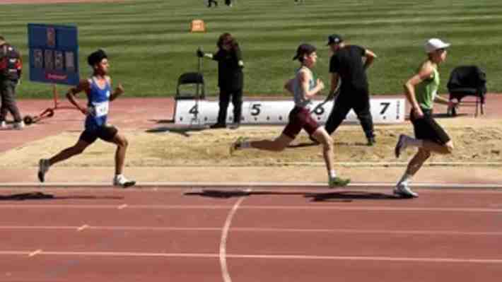 "No puedes subir al podio porque eres extranjero": La lamentable situación que vivió atleta que remató segundo en el Campeonato Nacional sub 16