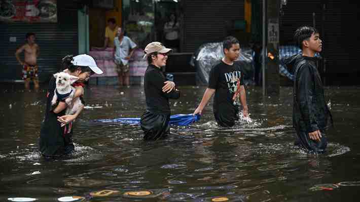 Fotos | Inundaciones siguen causando estragos en Tailandia y Myanmar: Al menos 16 muertos