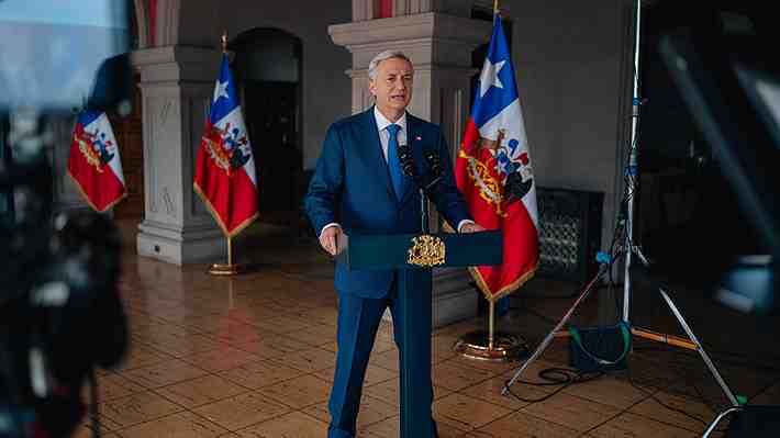 Kast subraya que los beneficios sociales no se tocan, pero advierte: "El Estado va a verificar cada peso del gasto"