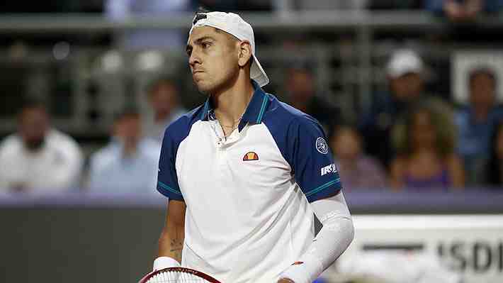 Alejandro Tabilo es eliminado por Denis Shapovalov en el ATP de Tokio
