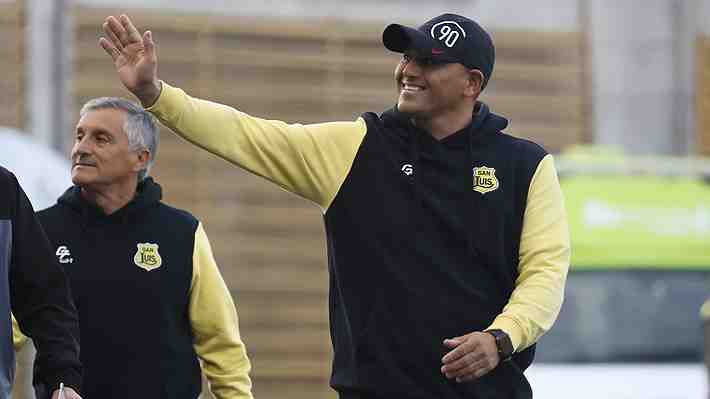 "Soy poco de emocionarme": Humberto "Chupete" Suazo da la clave para el gran momento de San Luis en la Primera B