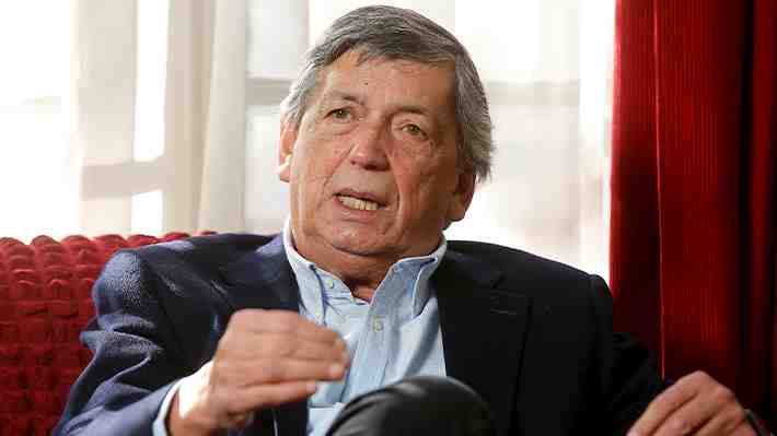 Carmona (PC) y agresión a estudiantes UC: "Tengo serias dudas de hasta dónde había autenticidad en lo que ocurrió"