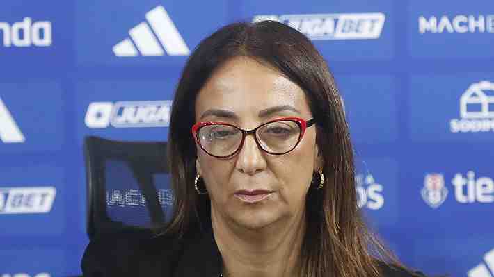 Remezón en la U: Revocan directorio de Azul Azul y el club responde