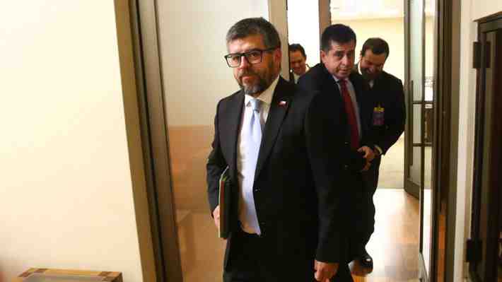 Diputado Araya dice que ya alcanzó las 62 firmas para la comisión investigadora del fondo E: Se votaría este lunes