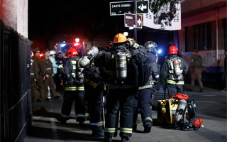Mujer roció azufre para alejar a perro y provocó evacuación de departamentos