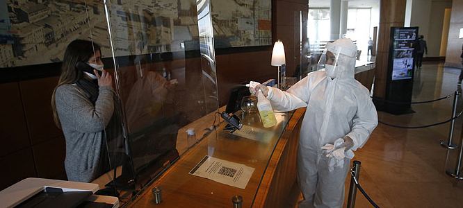 VACACIONES: la "nueva realidad" en hoteles, hostales y campings