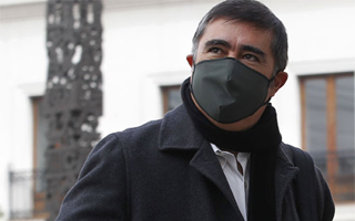 Desbordes defiende pacto que incluya a republicanos: "No veo a nadie que no encaje con mínimos de la coalición"