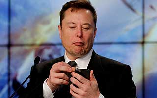 Elon Musk advierte que compra de Twitter &#34;no puede seguir adelante&#34; sin garantías sobre las cuentas falsas