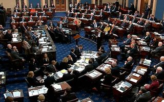 Senado de EE.UU. aprueba plan climático y fiscal de los demócratas: Contempla miles de millones para energías limpias