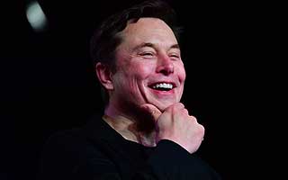 La &#34;broma&#34; de Elon Musk sobre comprar Manchester United que se suma a su historial de controversias en Twitter