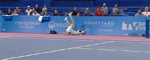 Video: La fuerte y aparatosa caída de un ex 25 del mundo que lo obligó a retirarse en el ATP de Montpellier