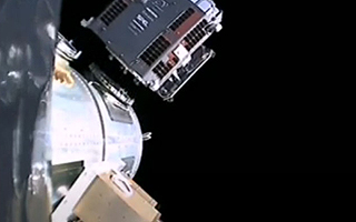 Exploración espacial chilena: Microorganismos llevados en satélites nacionales muestran signos de crecimiento