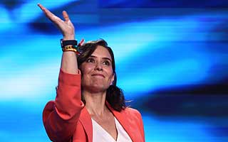Isabel Díaz Ayuso, la estrella del ala dura de la derecha en España que fue la gran triunfadora de las elecciones