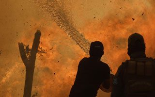 Acusan que Conaf realizó &#34;quemas controladas&#34; en los días previos al megaincendio de Valparaíso