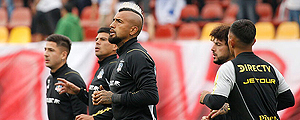 Colo Colo iría con sorpresiva formación hoy en la Libertadores: A qué hora juega y quién transmite