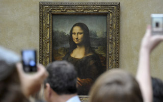 Se queda en el Louvre: Rechazan petición para que la &#34;Mona Lisa&#34; fuera restituida a los herederos de Da Vinci