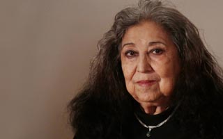 Destacada poeta, escritora y artista visual chilena Carmen Berenguer muere a los 78 años
