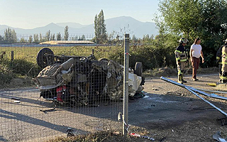 Choque y posterior volcamiento deja cinco fallecidos en Ruta 5 Sur en Requínoa: Dos personas en riesgo vital