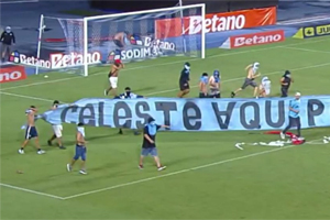 Otro bochorno en el fútbol chileno: Partido de Iquique con Unión se suspendió por ingreso de barristas a la cancha... Mira imágenes