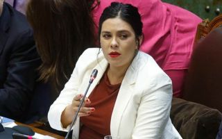 Cariola tras remoción de Cooper: &#34;Espero que su actuar en particular no sea generalizado dentro de la Fiscalía&#34;