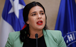Cariola afirma que filtraciones &#34;responden a medidas desesperadas&#34; de la Fiscalía y acusa &#34;operación política&#34;