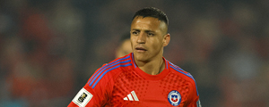 ¿Una pista? La publicación con que Alexis hace crecer los rumores sobre cuál será su nuevo equipo