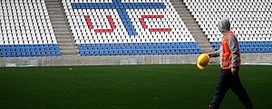 El Claro Arena da importante paso para su apertura... Revisa cómo está quedando la cancha