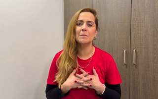 Natalia Valdebenito se disculpa por alusión a mineros de El Teniente en show: &#34;Me equivoqué&#34;