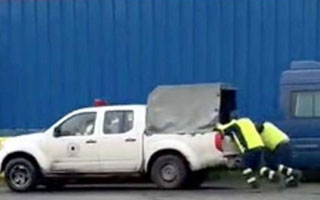 Ambulancias sin bencina y rondas médicas suspendidas: La crisis de salud que afecta a San Juan de la Costa