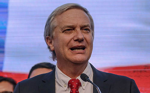 Visita a La Moneda y reunión con la oposición: La agenda de Kast para el día post elecciones