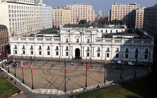 No solo ministerios: Los importantes cargos económicos que deberá definir el gobierno de Kast