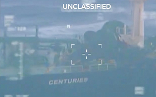 Estados Unidos confirma una "persecución activa" de un tercer buque petrolero cerca de Venezuela