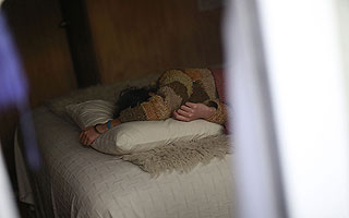 ¿Adiós a la cama tradicional? Conoce la nueva forma de dormir que podría convertirse en tendencia este 2026