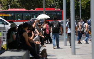 Alerta roja y hasta 37°C: Altas temperaturas provocarán tercera ola de calor del verano en la RM
