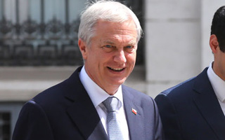 Dudas y reproches: La cuenta regresiva para la presentación del gabinete de José Antonio Kast