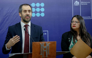 "Otro año para el olvido": El duro análisis de Itaú sobre la gestión fiscal del gobierno de Boric