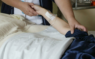 Tribunal Constitucional español rechaza recurso de un padre para frenar la eutanasia de su hija de 25 años