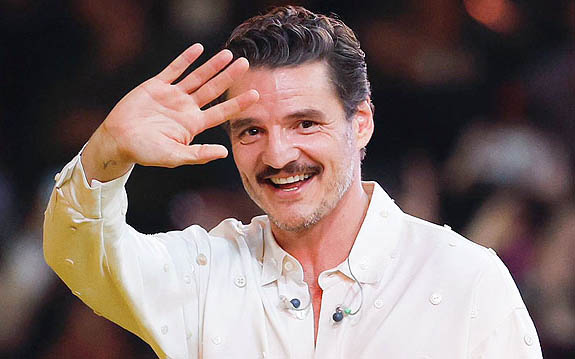 Fotos | Pedro Pascal y Rafael Olarra de nuevo vistos en actitud cercana: No respondieron preguntas
