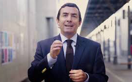 Rabat se reúne con Larraín: Cómo se prepara el futuro ministro de Justicia tras el quiebre